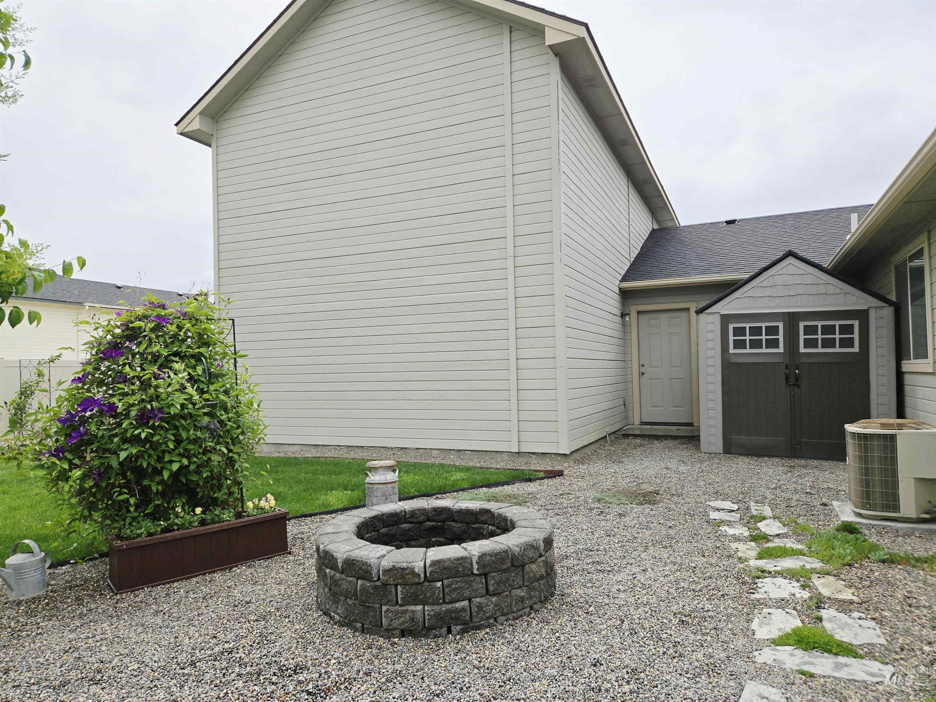 2716 Dogwood Ave Property Photo 10