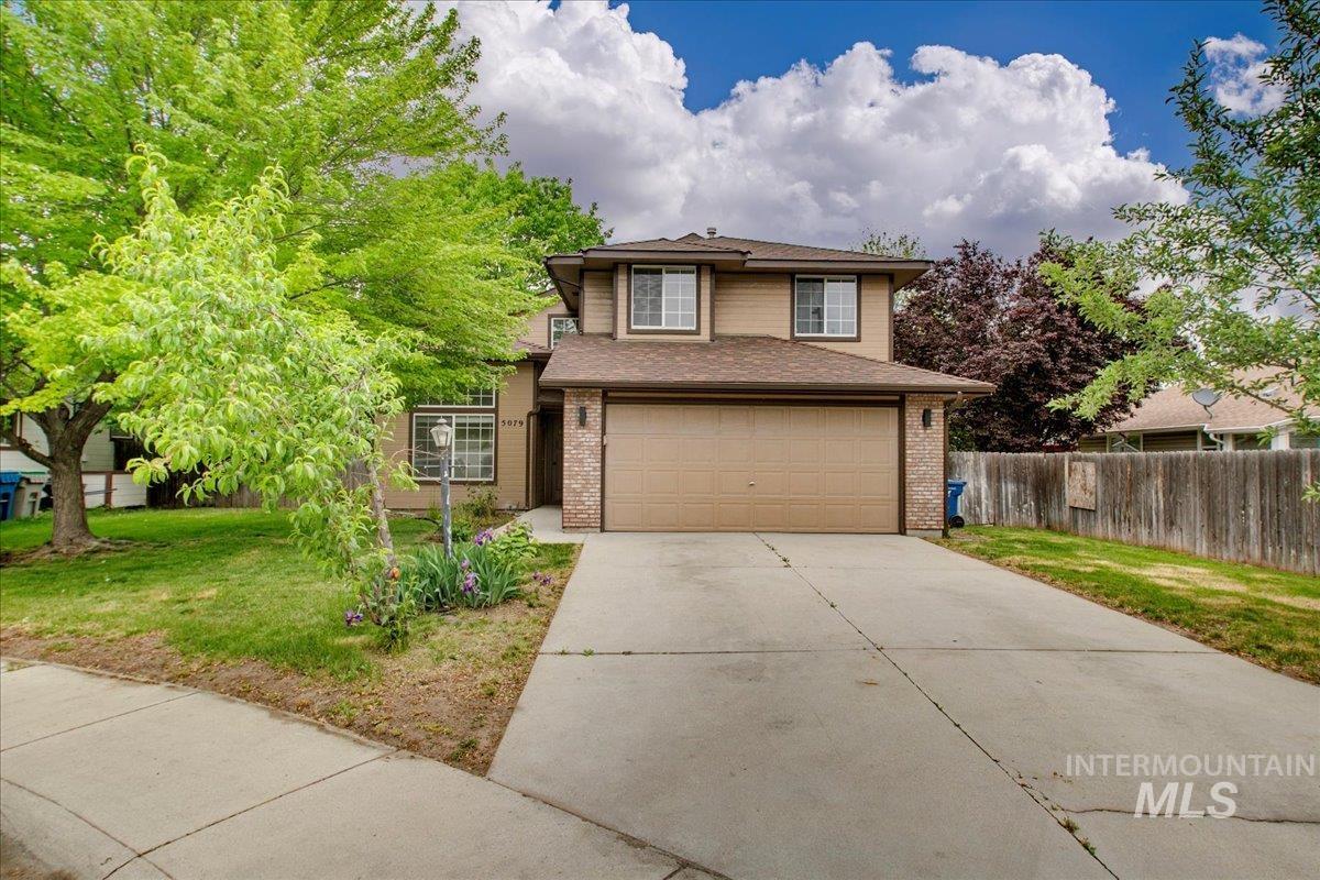 5079 N Hertford Way Property Photo 1