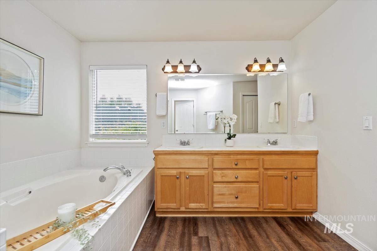 14562 W Woodspring Dr Property Photo 30