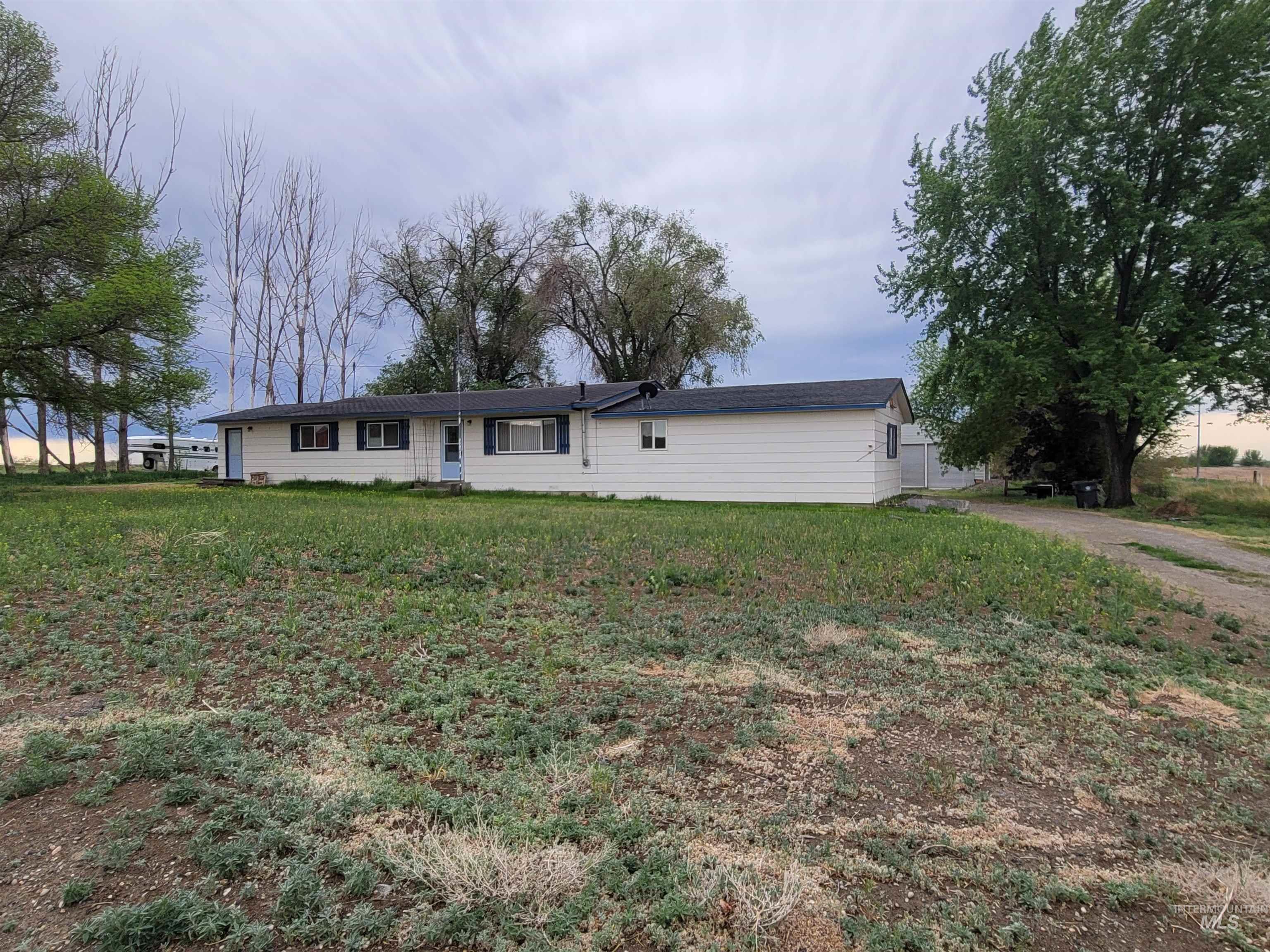 2201 E 1775 S Property Photo 13