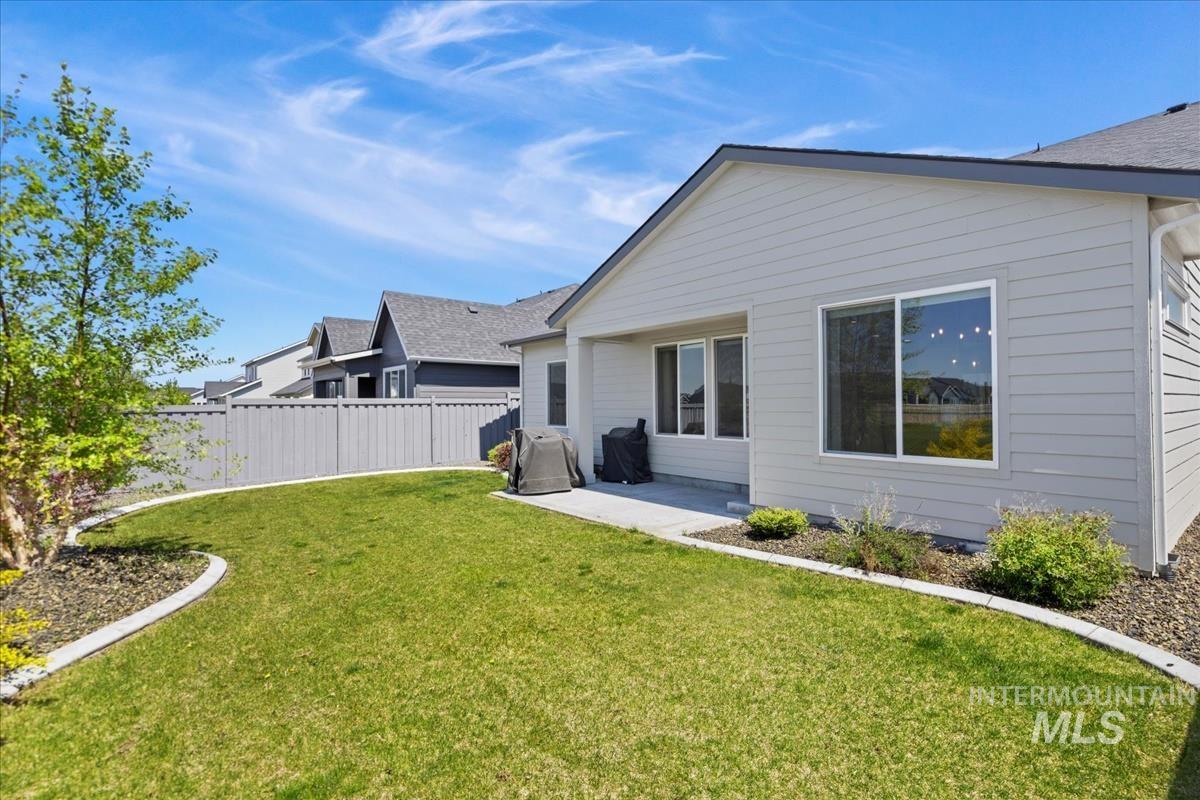 18245 N. Arch Haven Way Property Photo 31