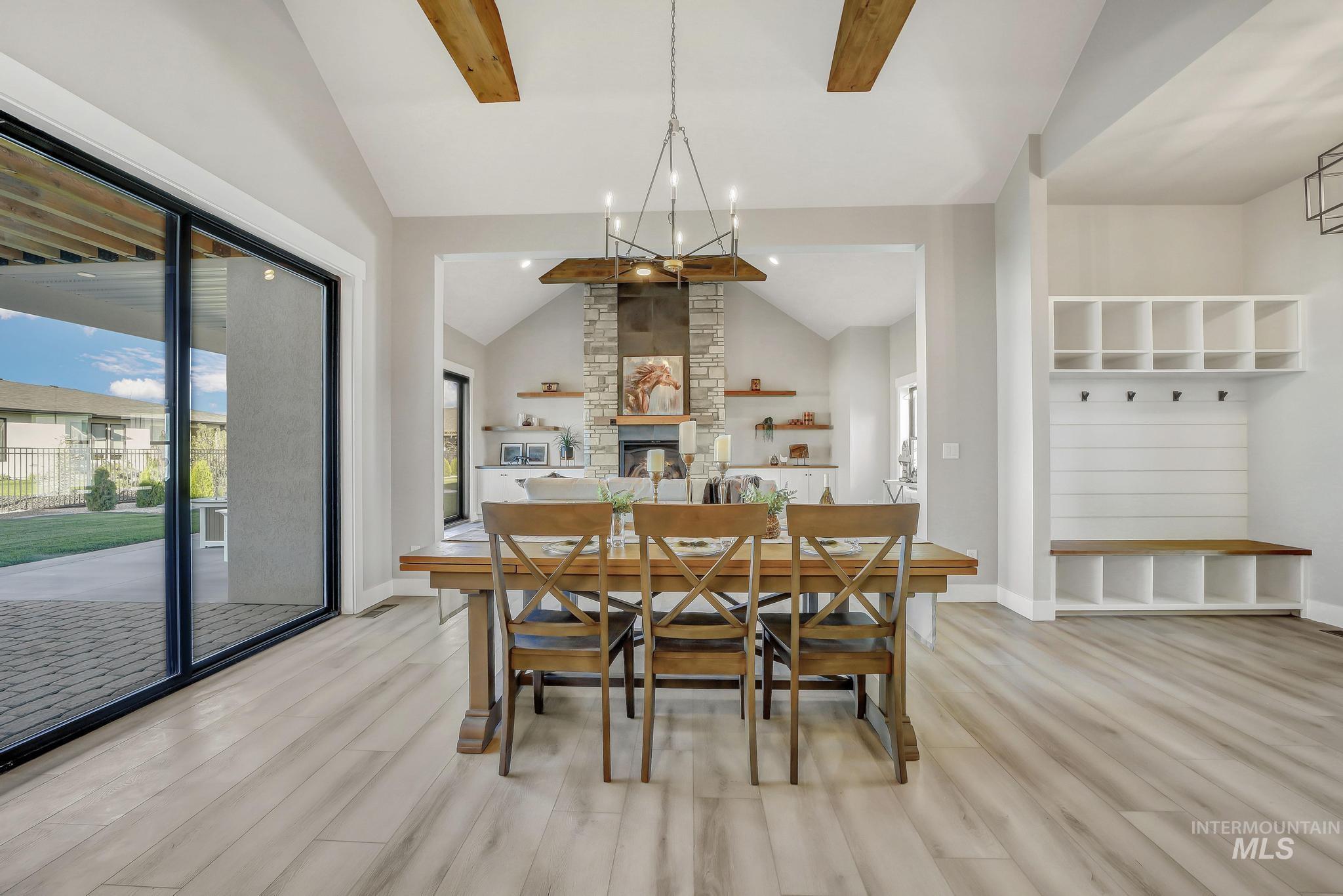1580 Clear Creek Loop Property Photo 15