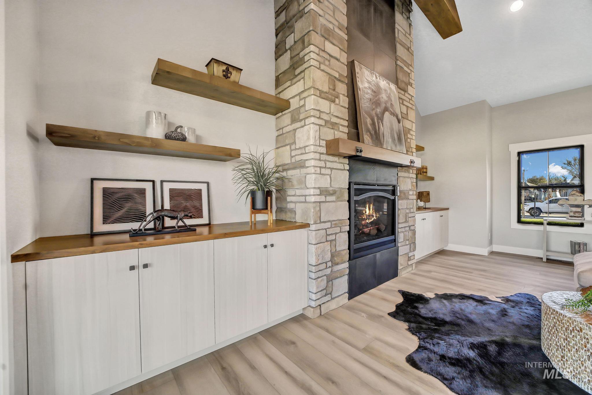 1580 Clear Creek Loop Property Photo 18