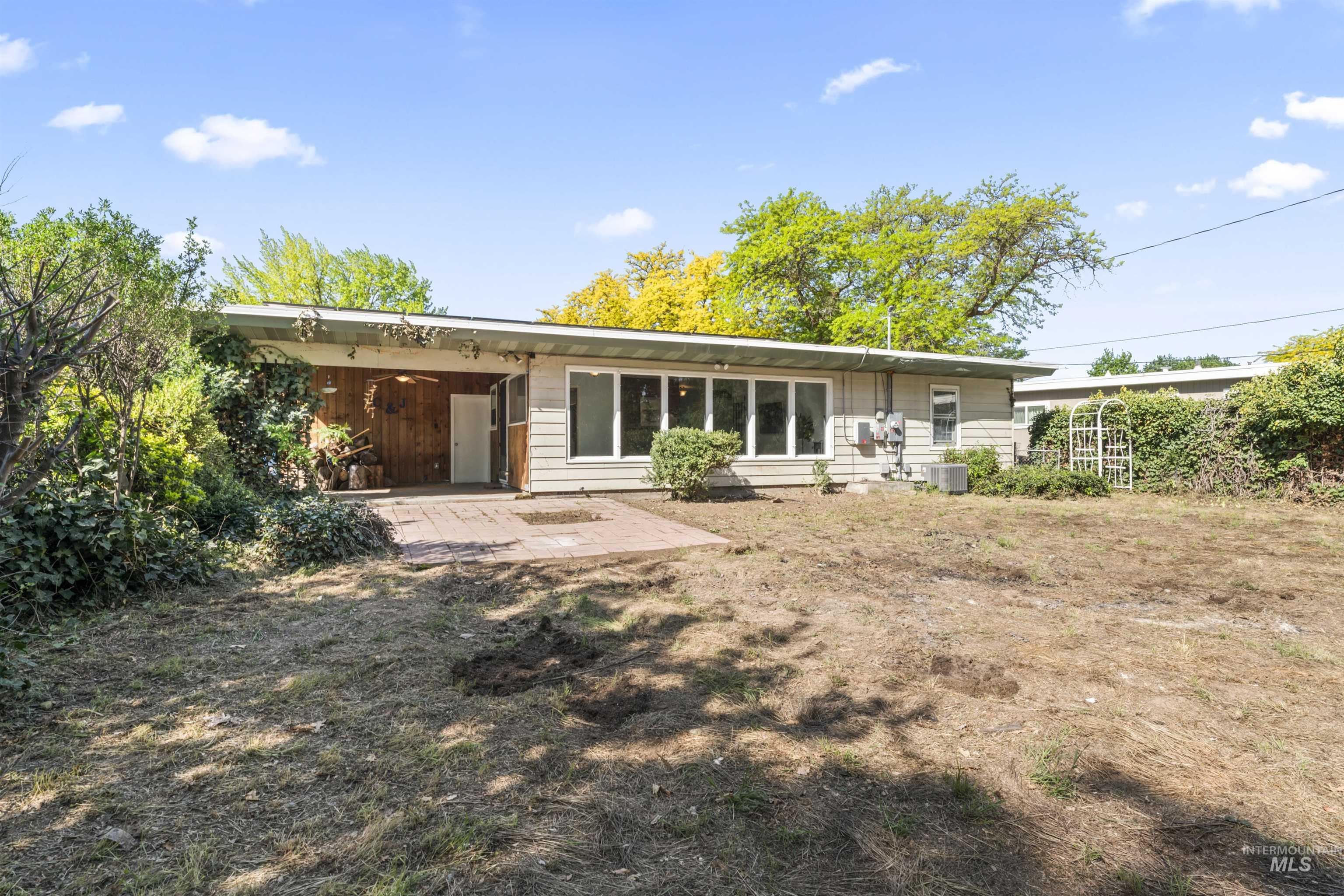 6436 W Fairfield Ave Property Photo 32