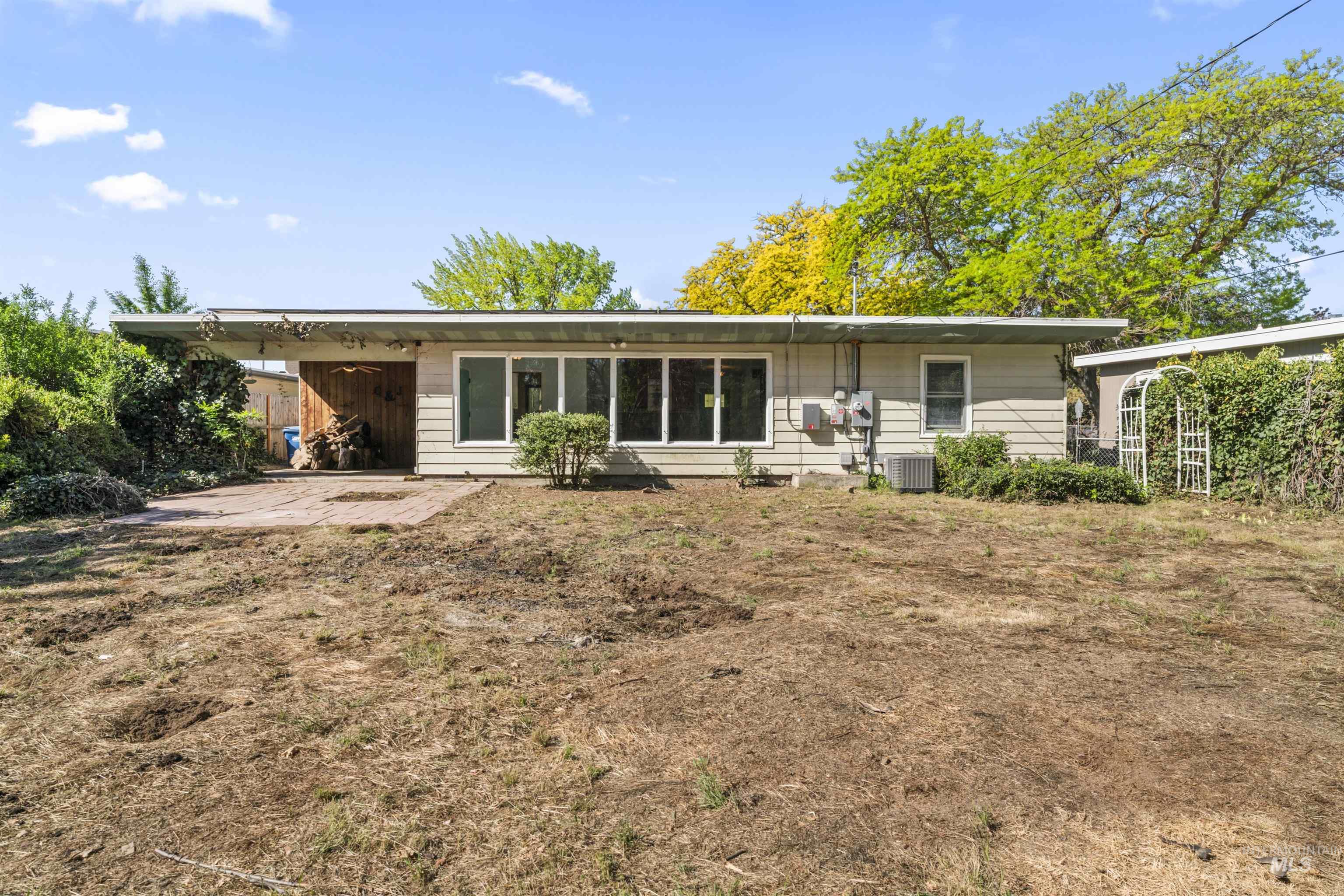 6436 W Fairfield Ave Property Photo 33