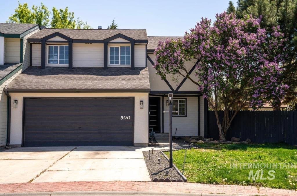 500 W Cobblestone Pl
