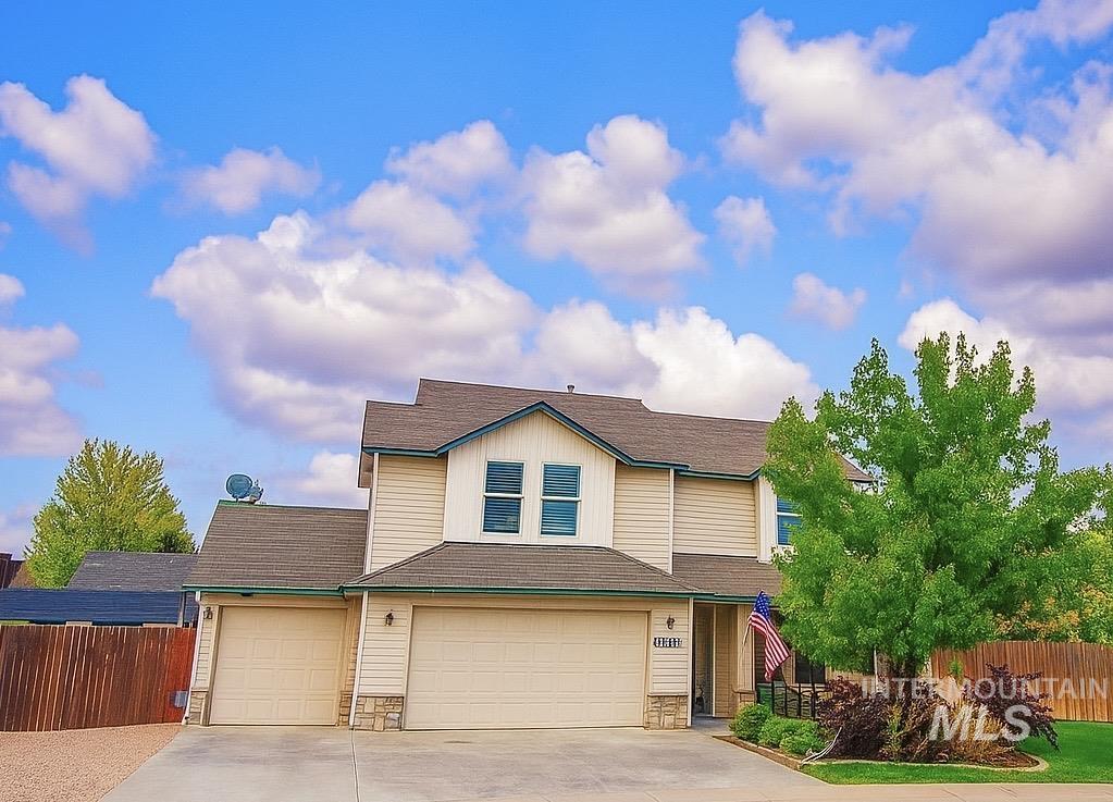 18166 Royal Way Property Photo 1