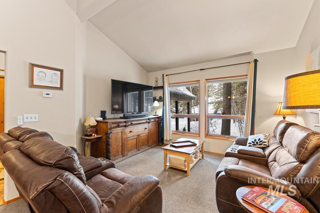 804 Fairway Dr. Property Photo 5