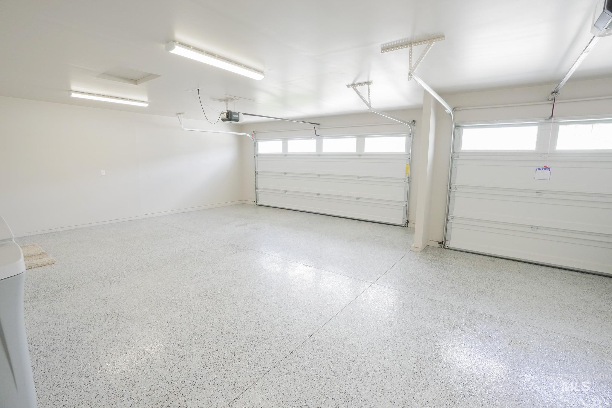 6073 W Mikonos St Property Photo 15