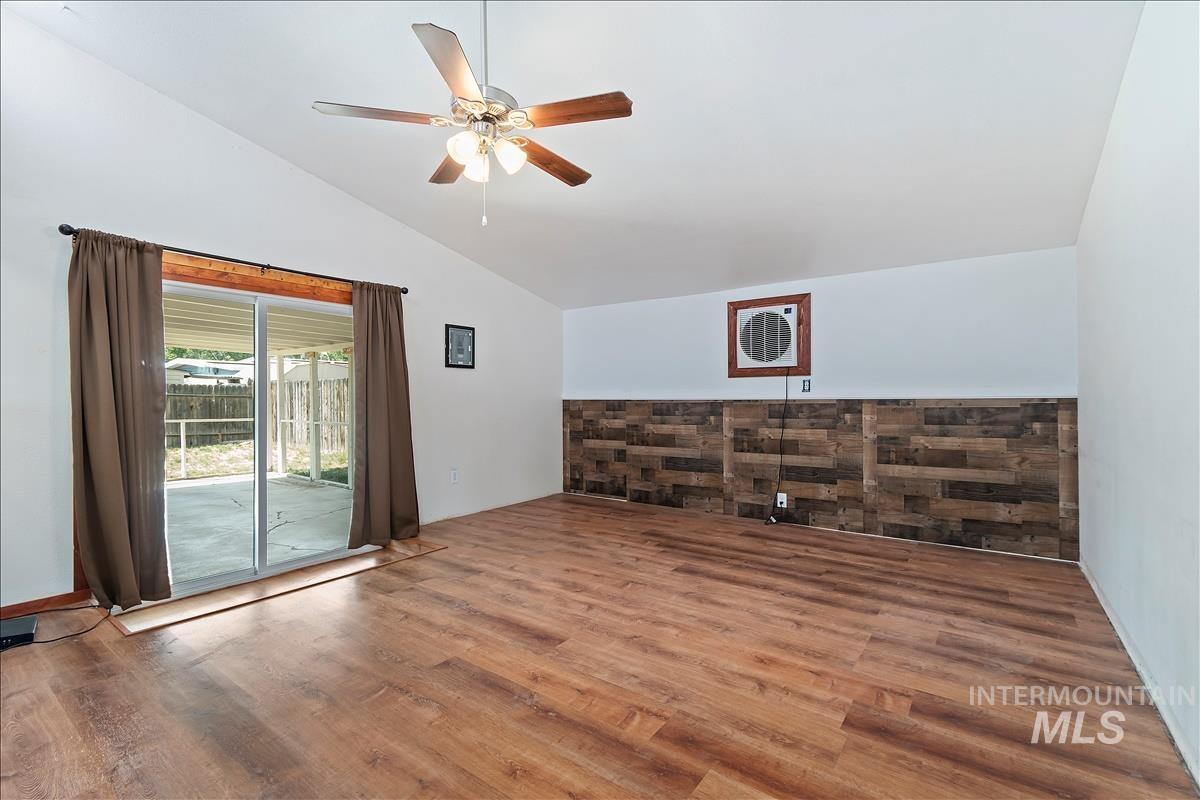 309 Baker Drive Property Photo 6