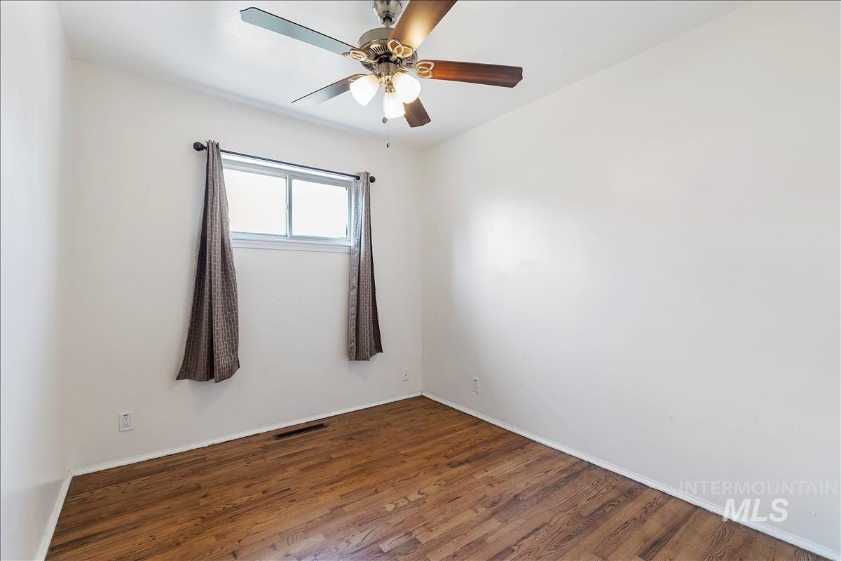 309 Baker Drive Property Photo 13