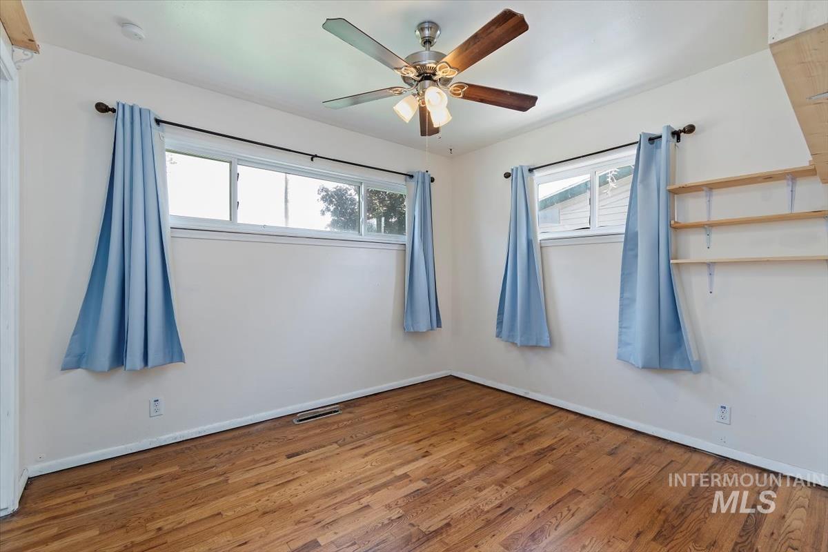 309 Baker Drive Property Photo 17