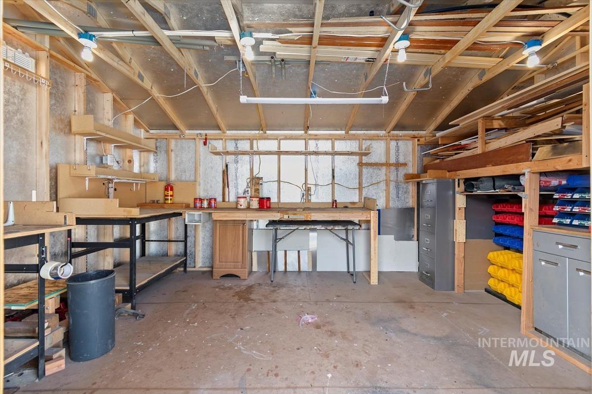 309 Baker Drive Property Photo 26