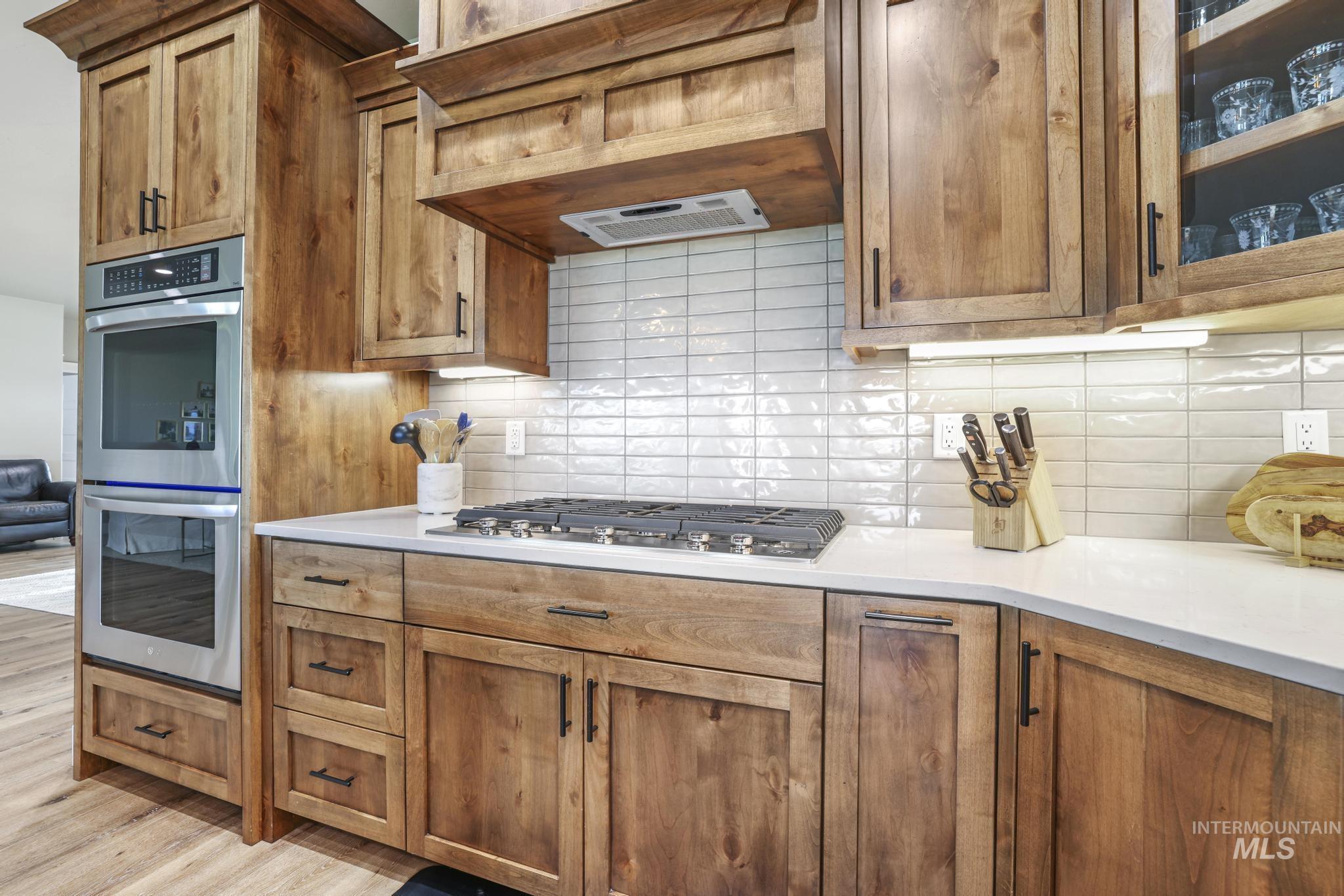 3741 N 2481 E Property Photo 16