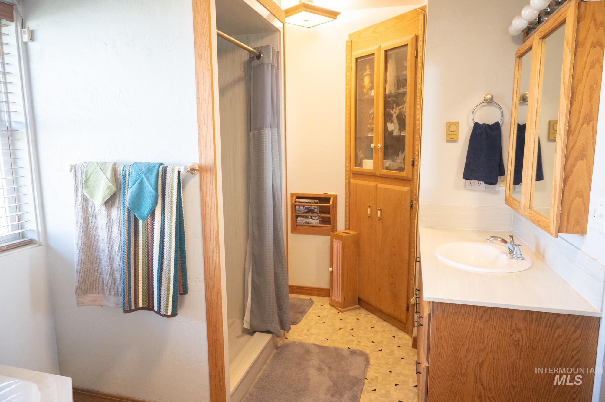 193 S 500 W Property Photo 18