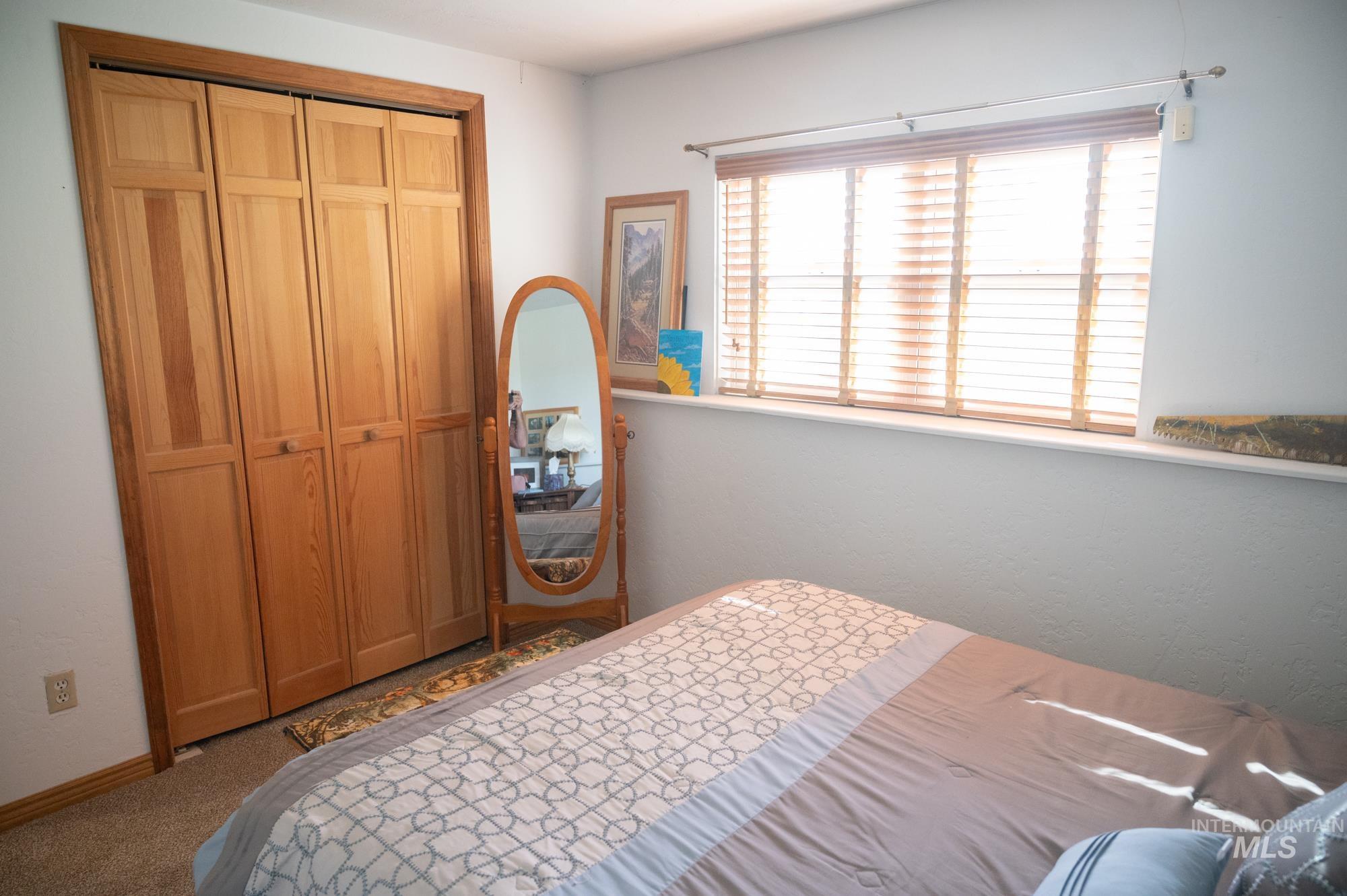 193 S 500 W Property Photo 25