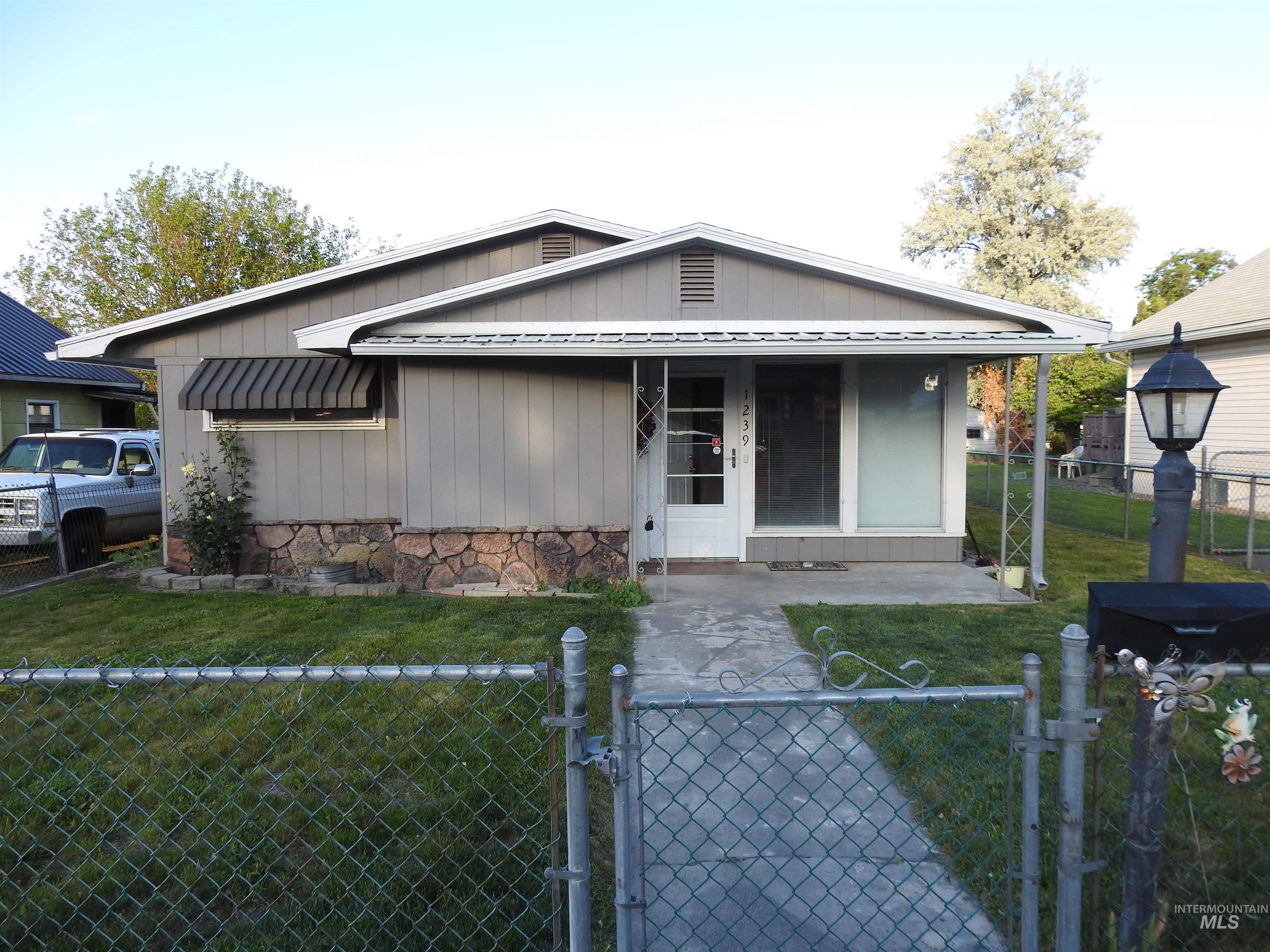 1239 7th Street