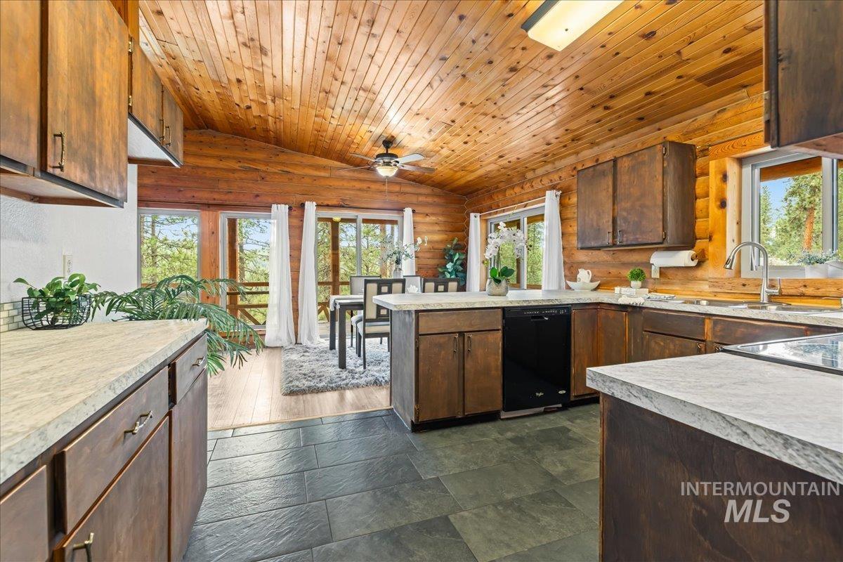 9 Elderberry Circle Property Photo 10