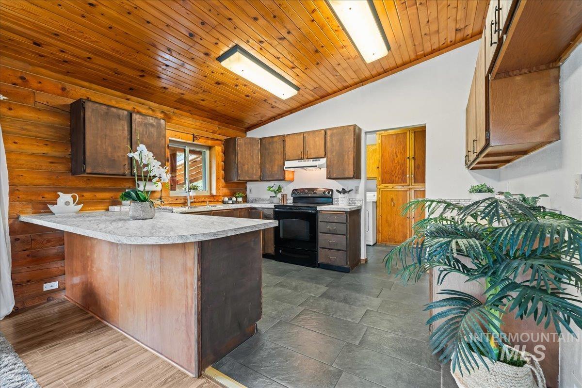 9 Elderberry Circle Property Photo 12