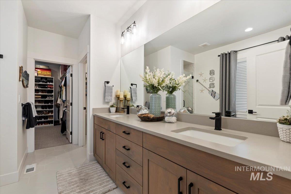 203 S Fusion Ave. Property Photo 25