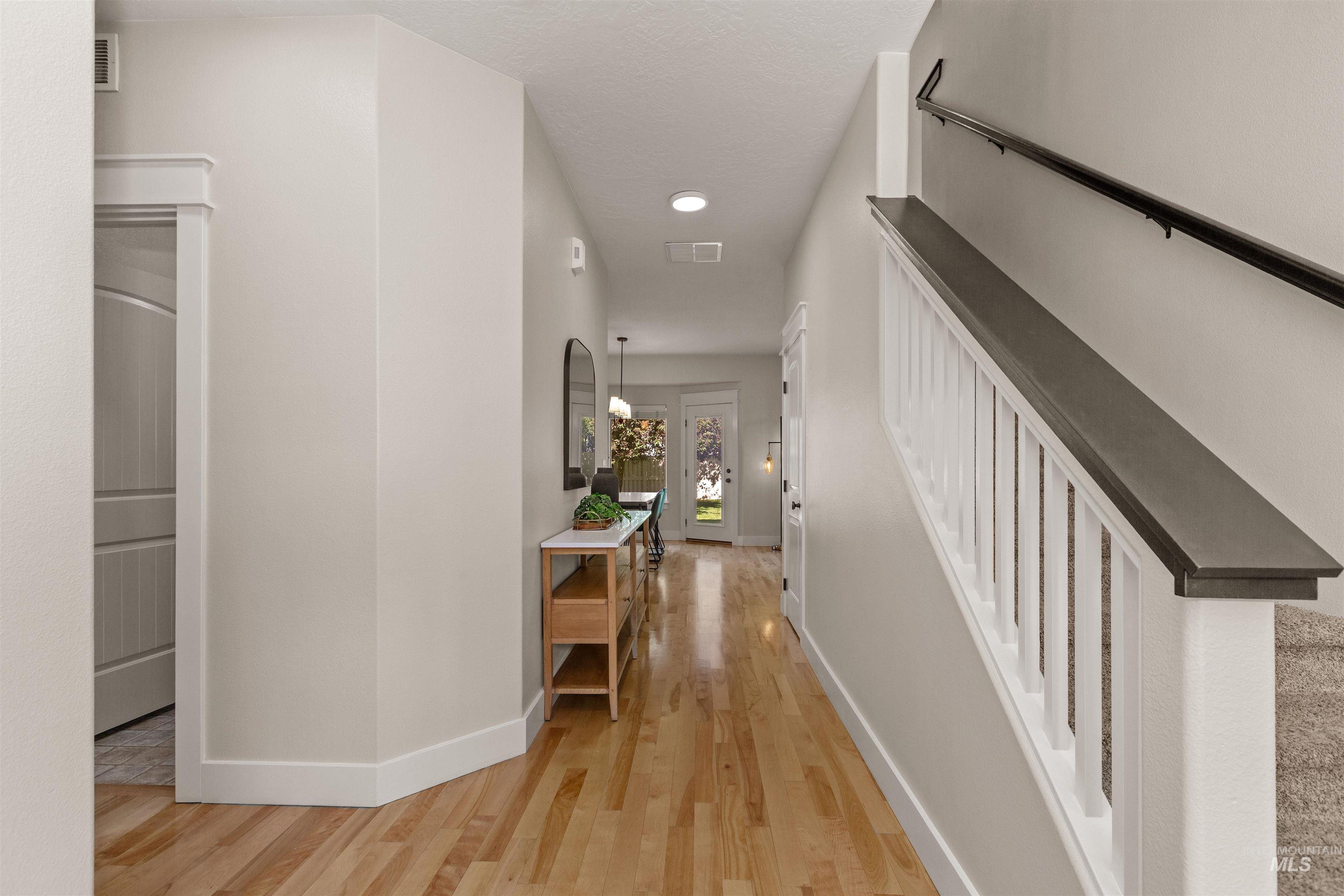 2602 S Groom Way Property Photo 10