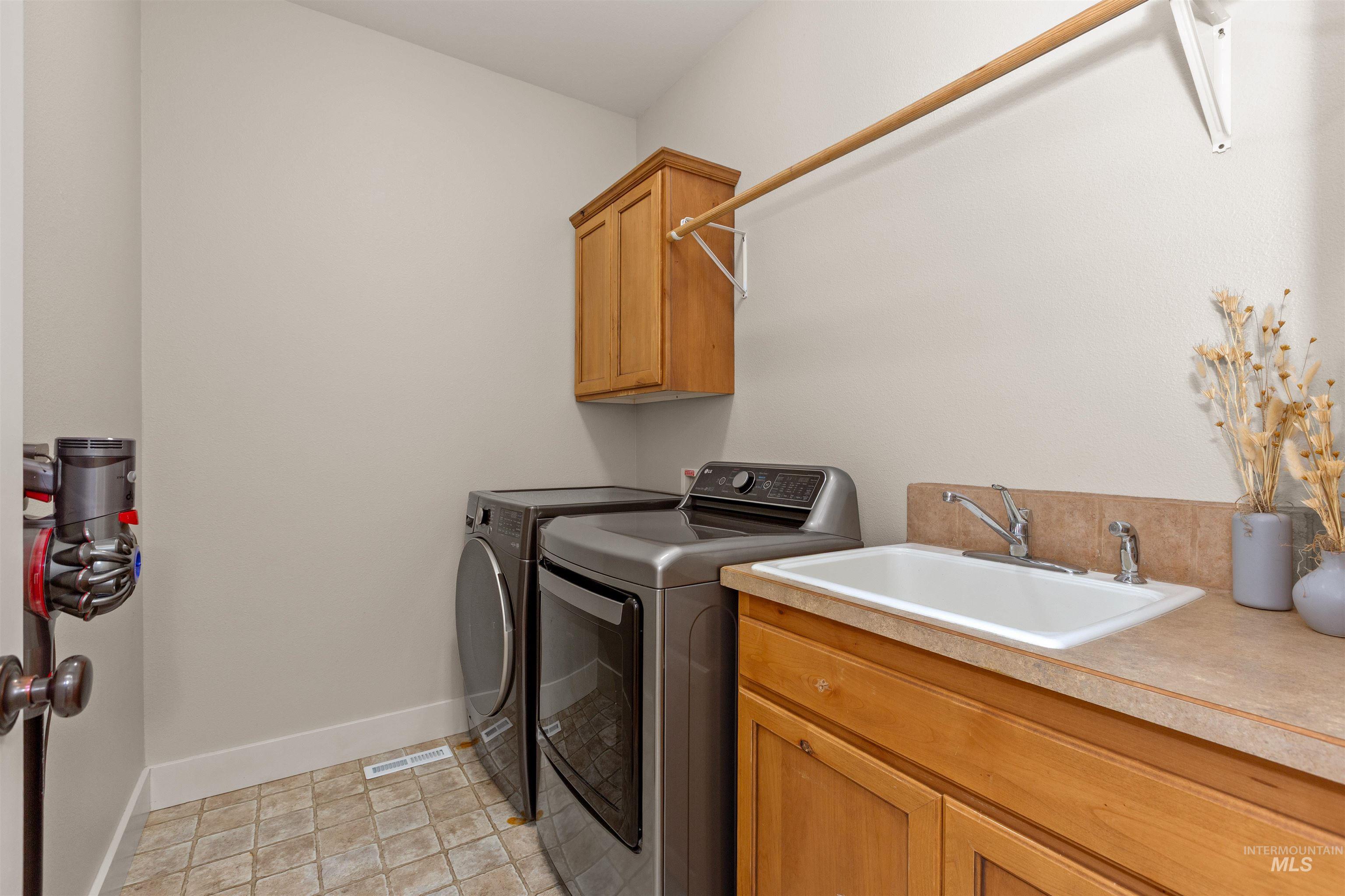 2602 S Groom Way Property Photo 24