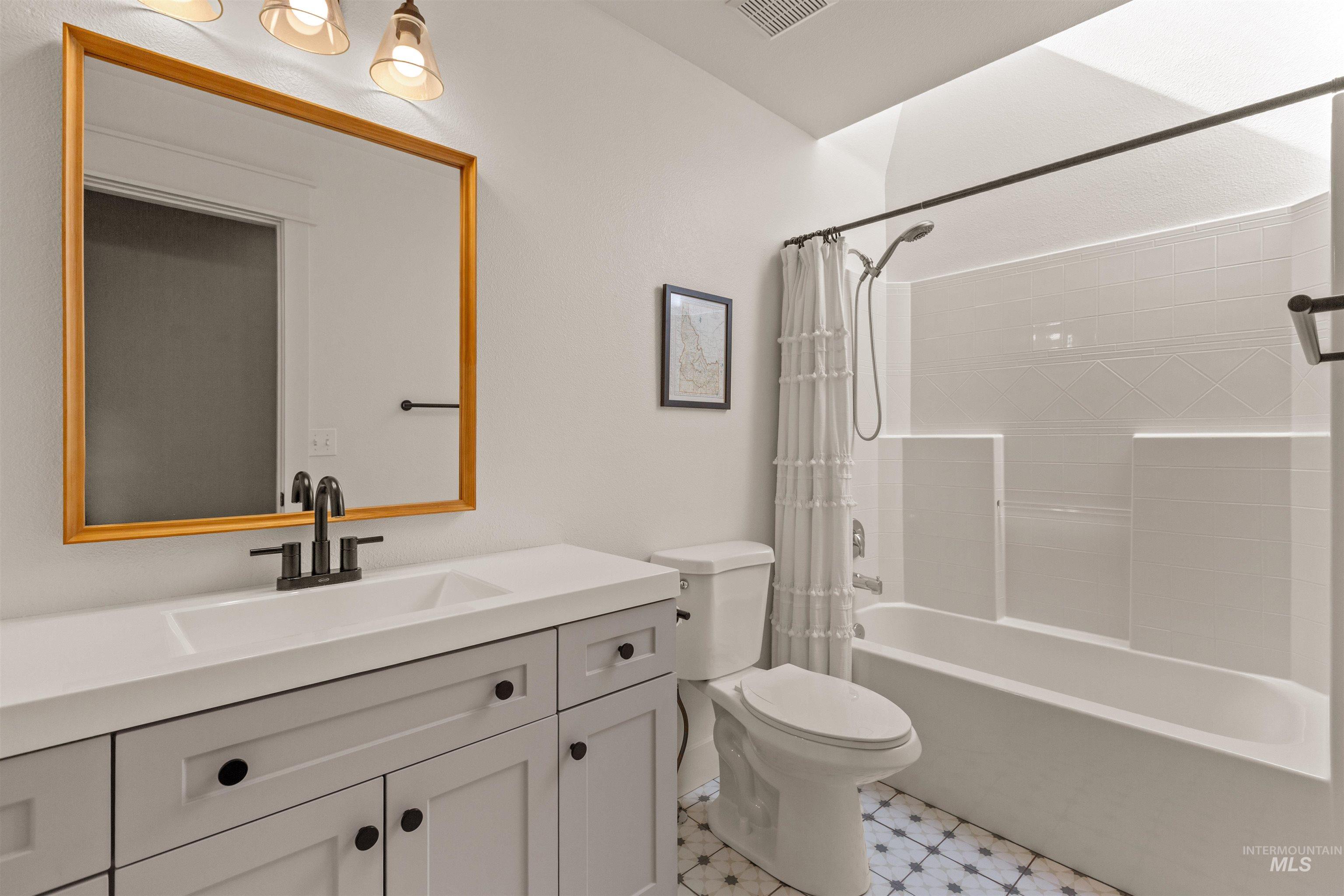 2602 S Groom Way Property Photo 27