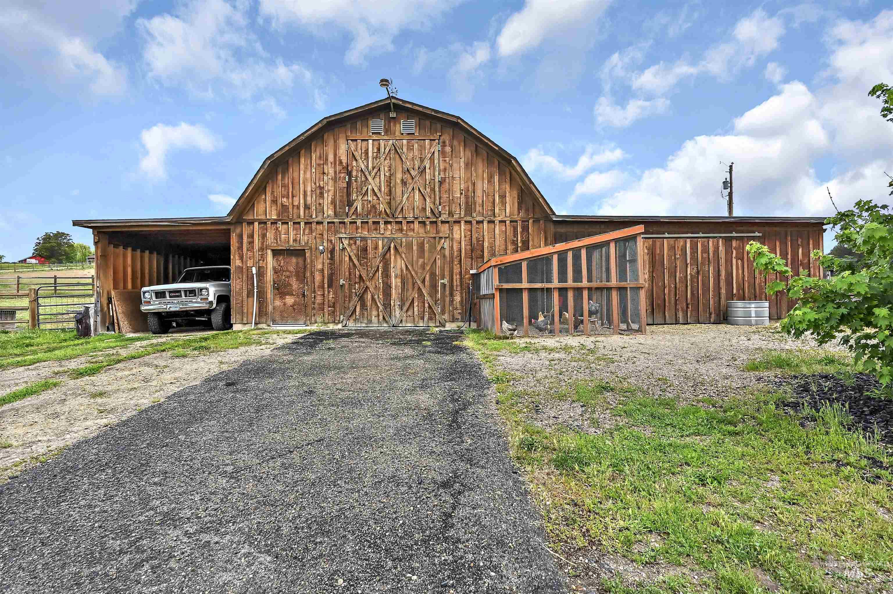350 W Stillwell Dr Property Photo 39