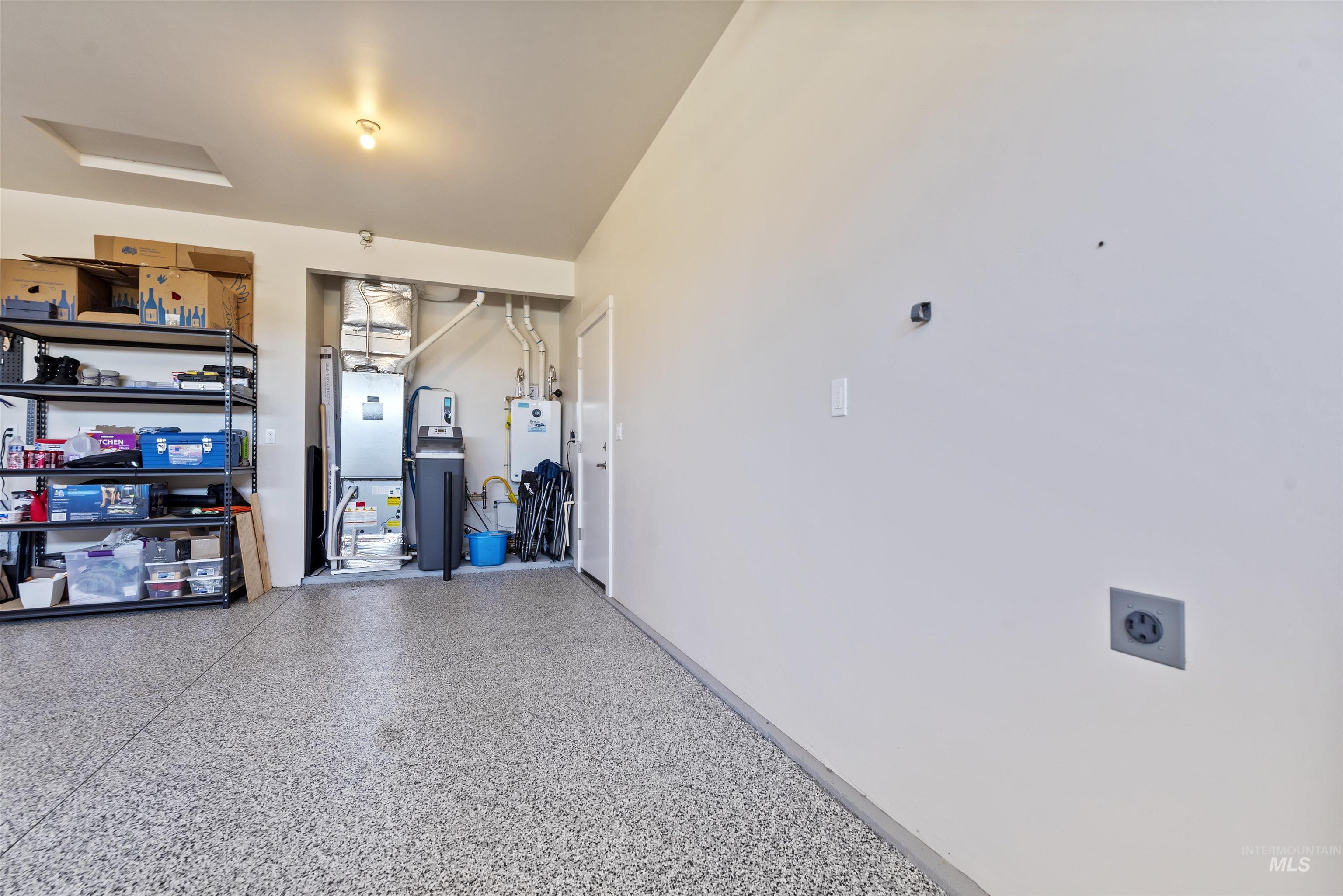 6312 N Vicenza Ln Property Photo 26