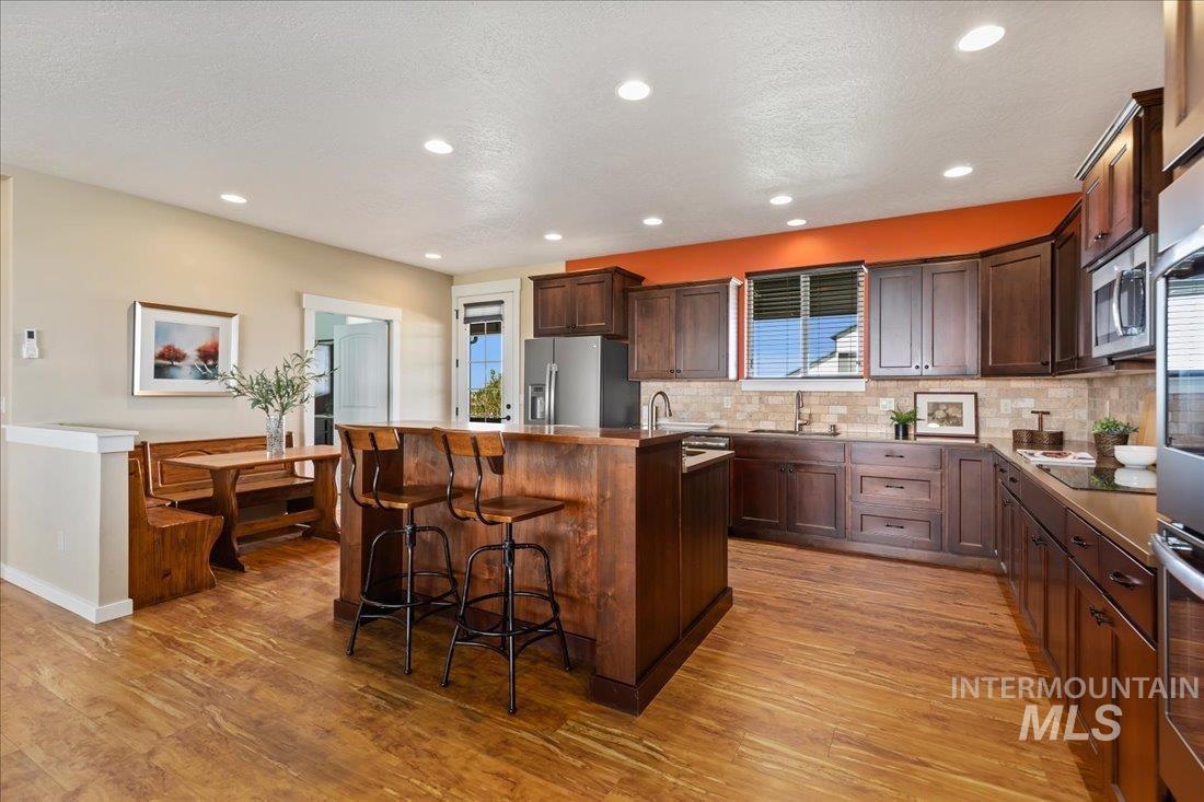 5190 W Fairchild Rd. Property Photo 14