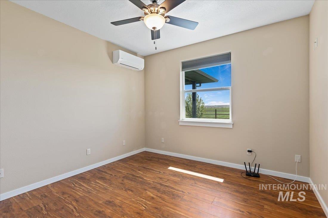 5190 W Fairchild Rd. Property Photo 22