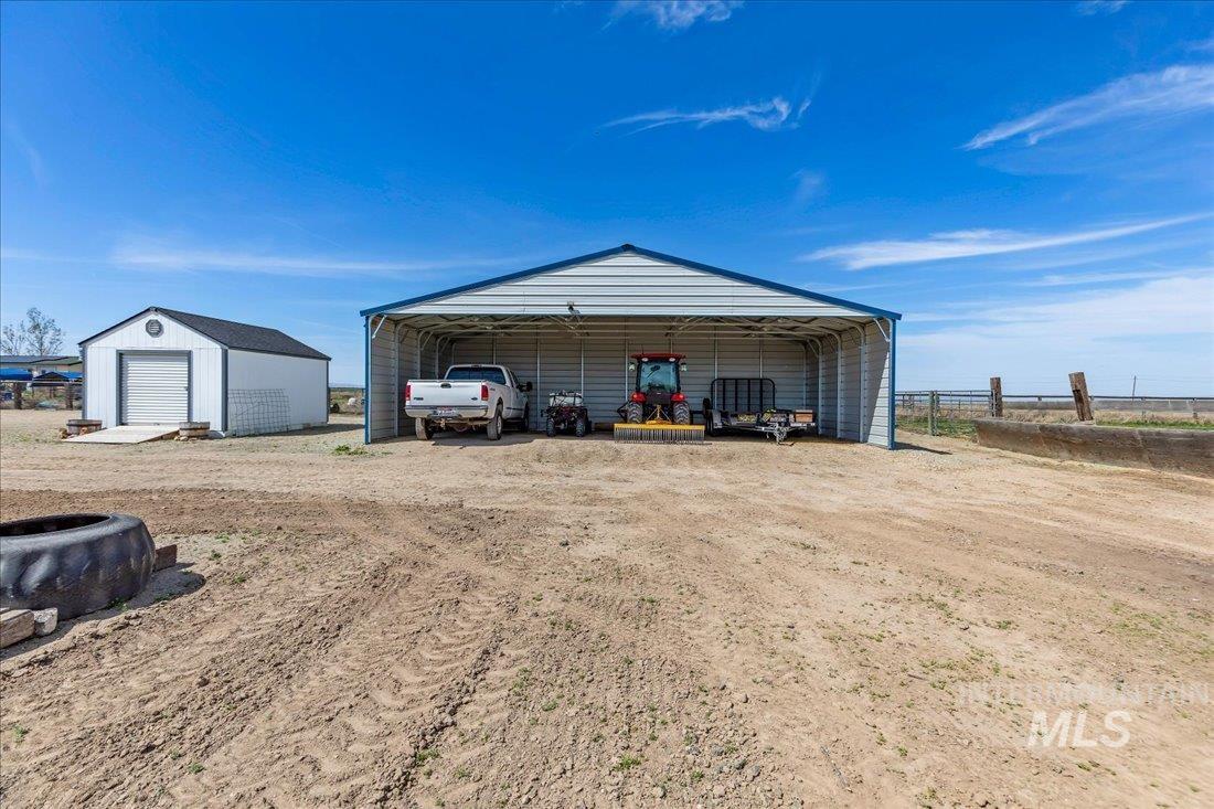 5190 W Fairchild Rd. Property Photo 39