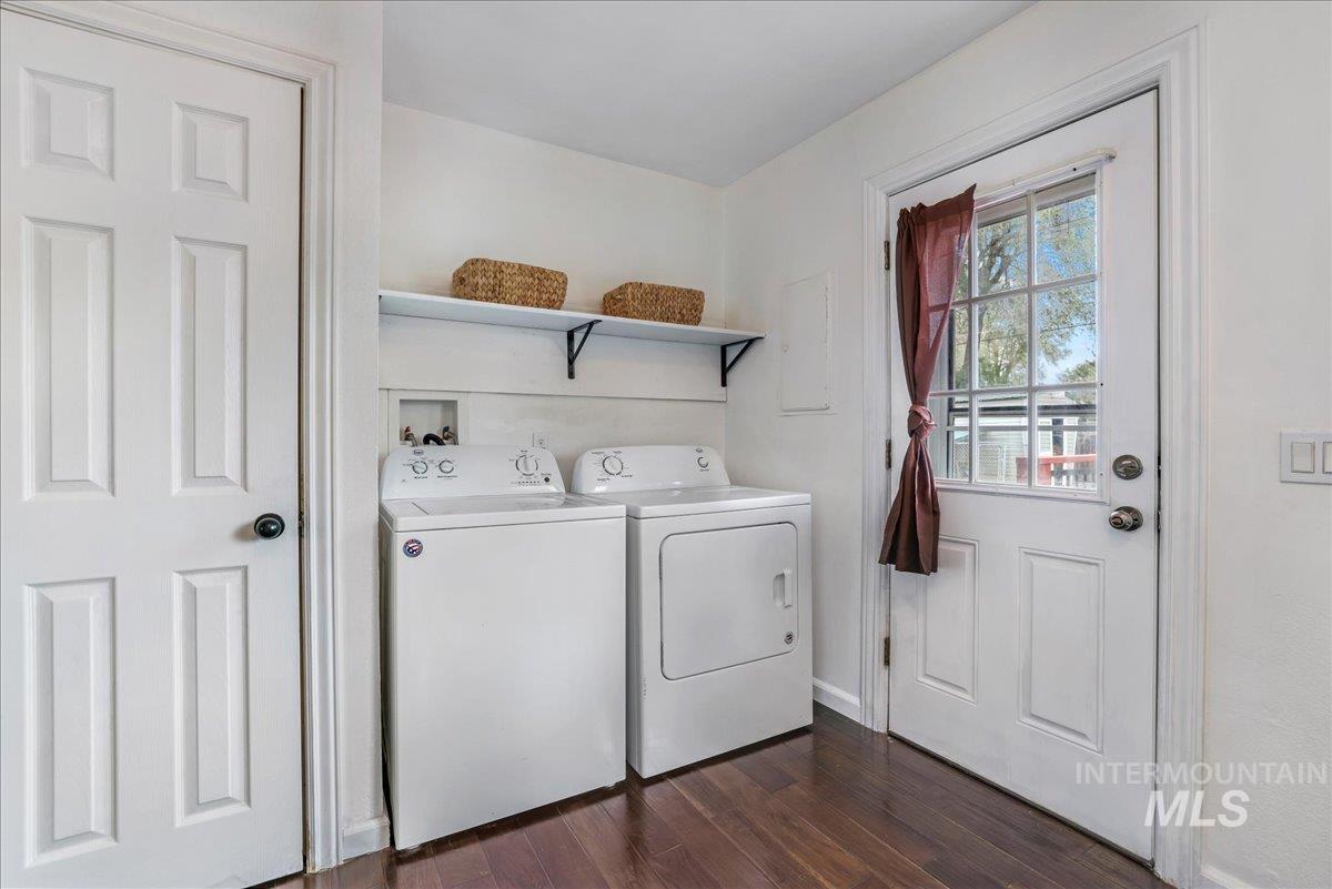 2114 Sessions Street Property Photo 26