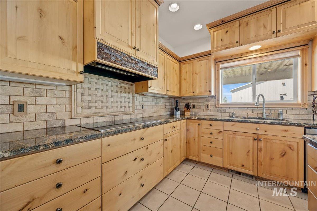 3415 Marble Front Rd Property Photo 11