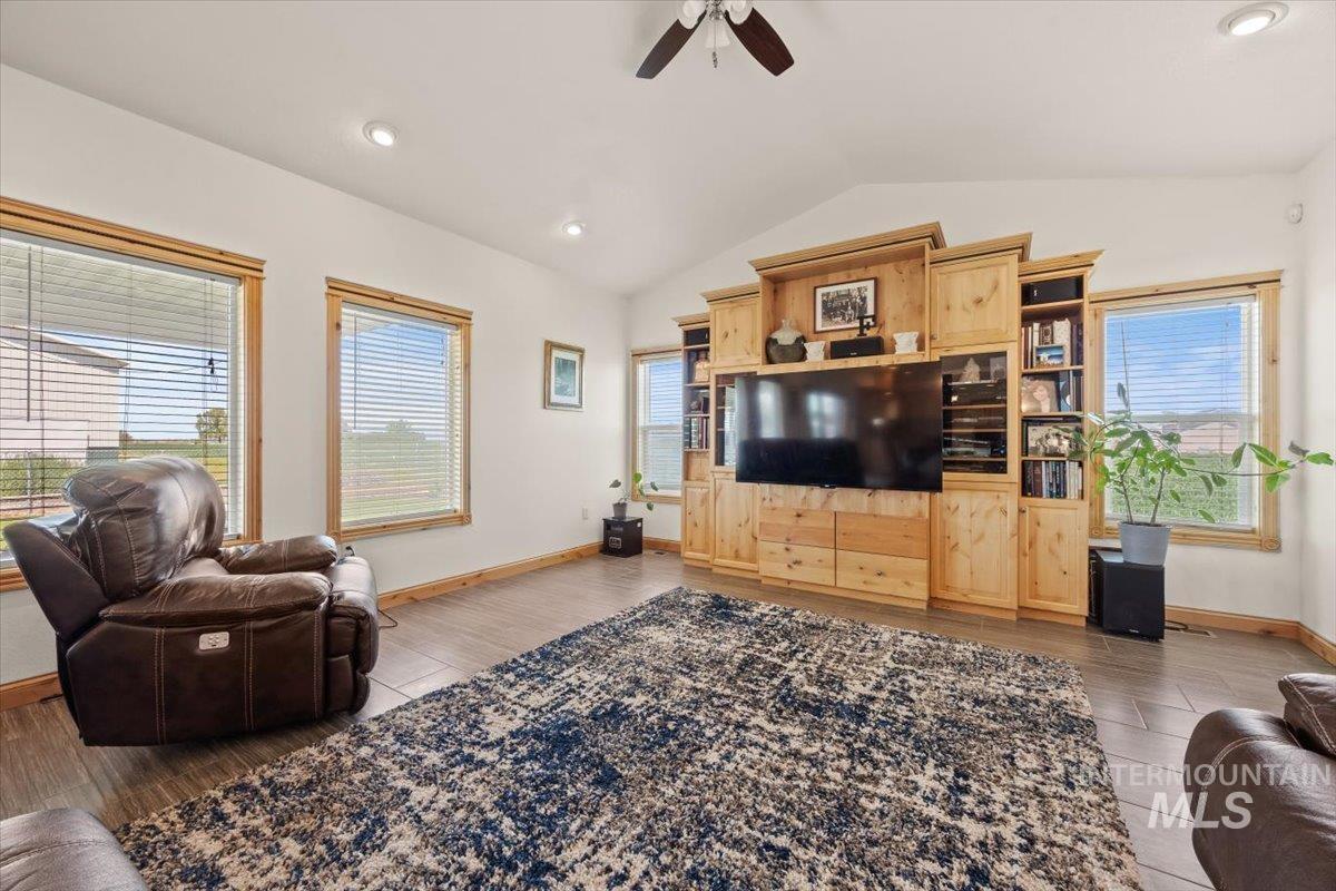 3415 Marble Front Rd Property Photo 15