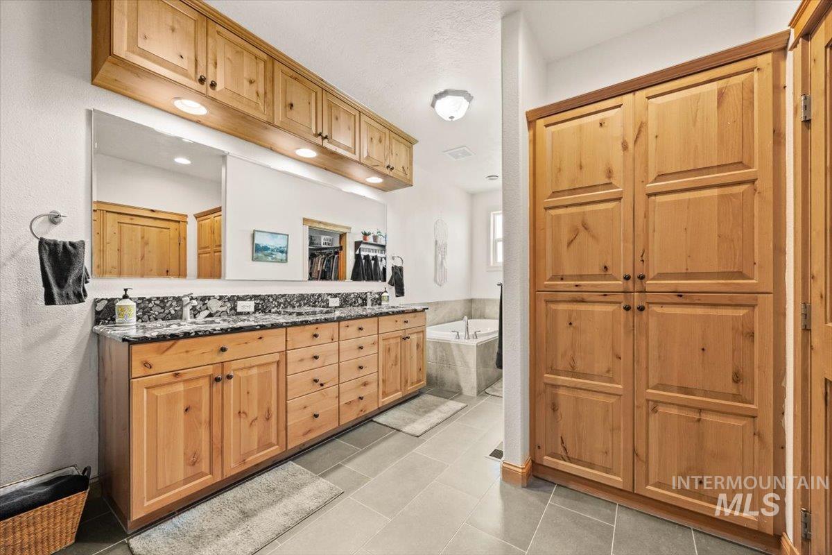 3415 Marble Front Rd Property Photo 17