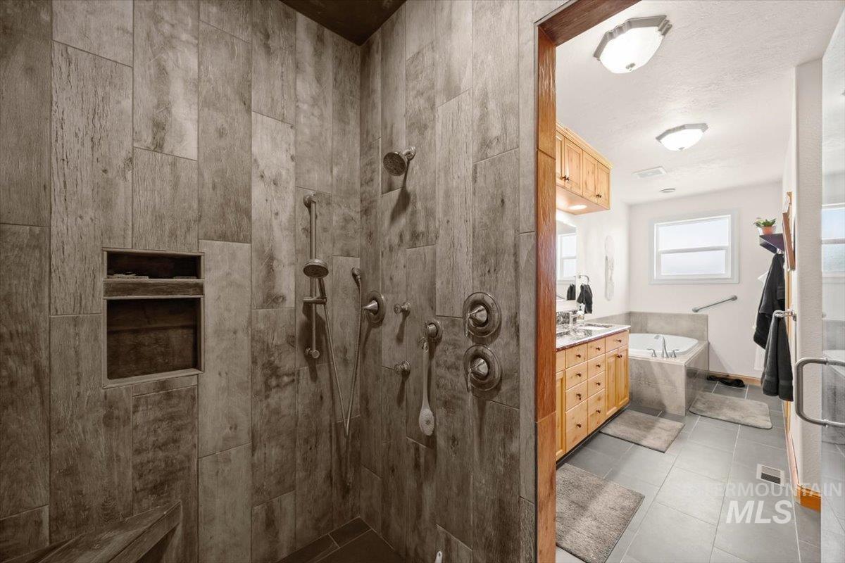 3415 Marble Front Rd Property Photo 20