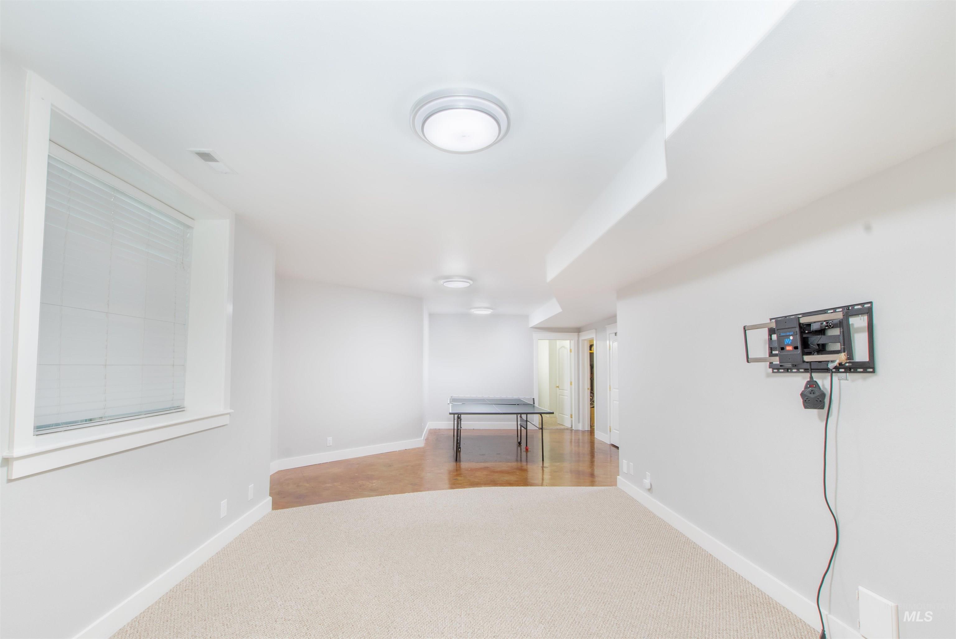 6174 N Queensbury Pl Property Photo 39
