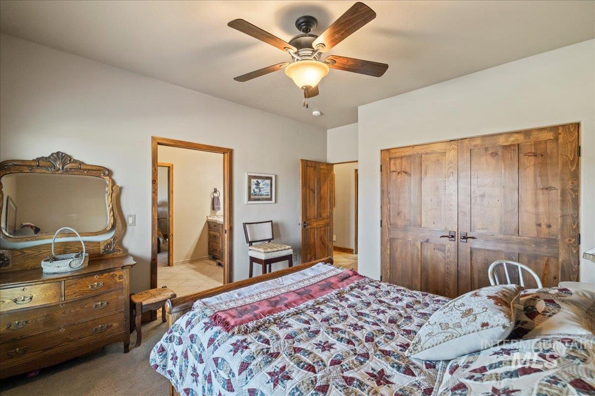 1270 Hillcrest Dr. Property Photo 16