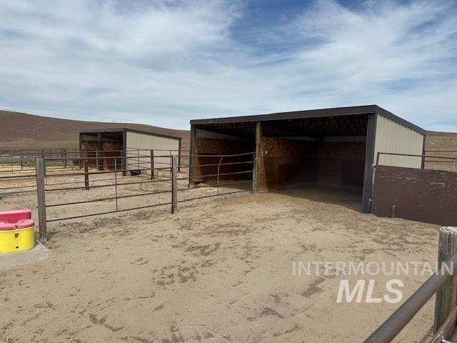 1270 Hillcrest Dr. Property Photo 28