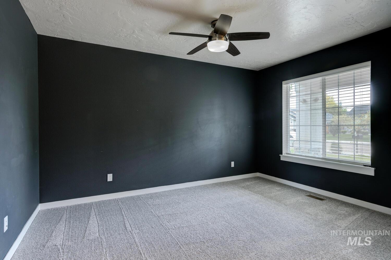 2617 Springcrest Property Photo 6