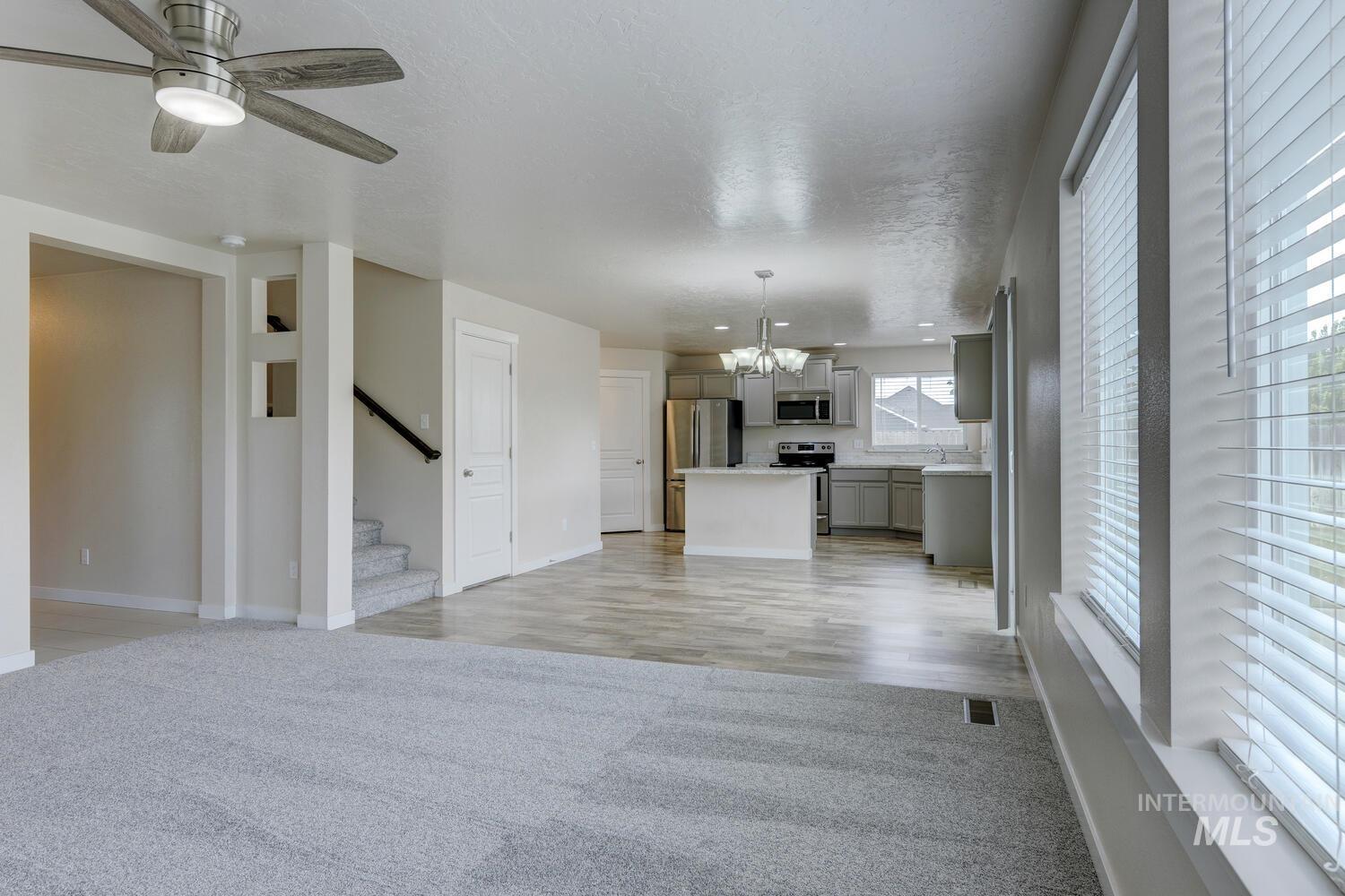 2617 Springcrest Property Photo 10