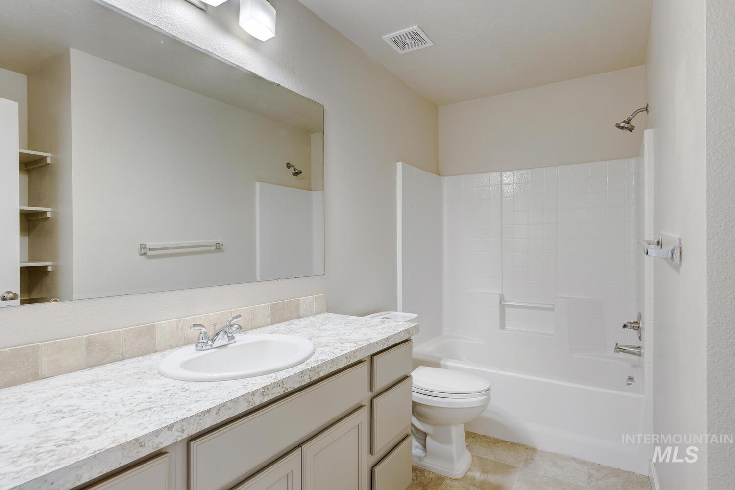 2617 Springcrest Property Photo 30