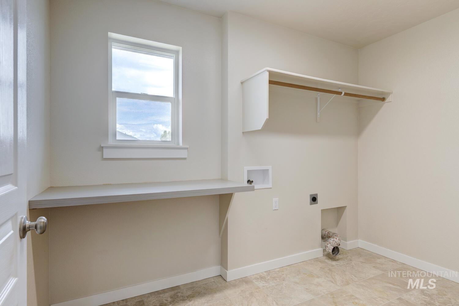 2617 Springcrest Property Photo 34