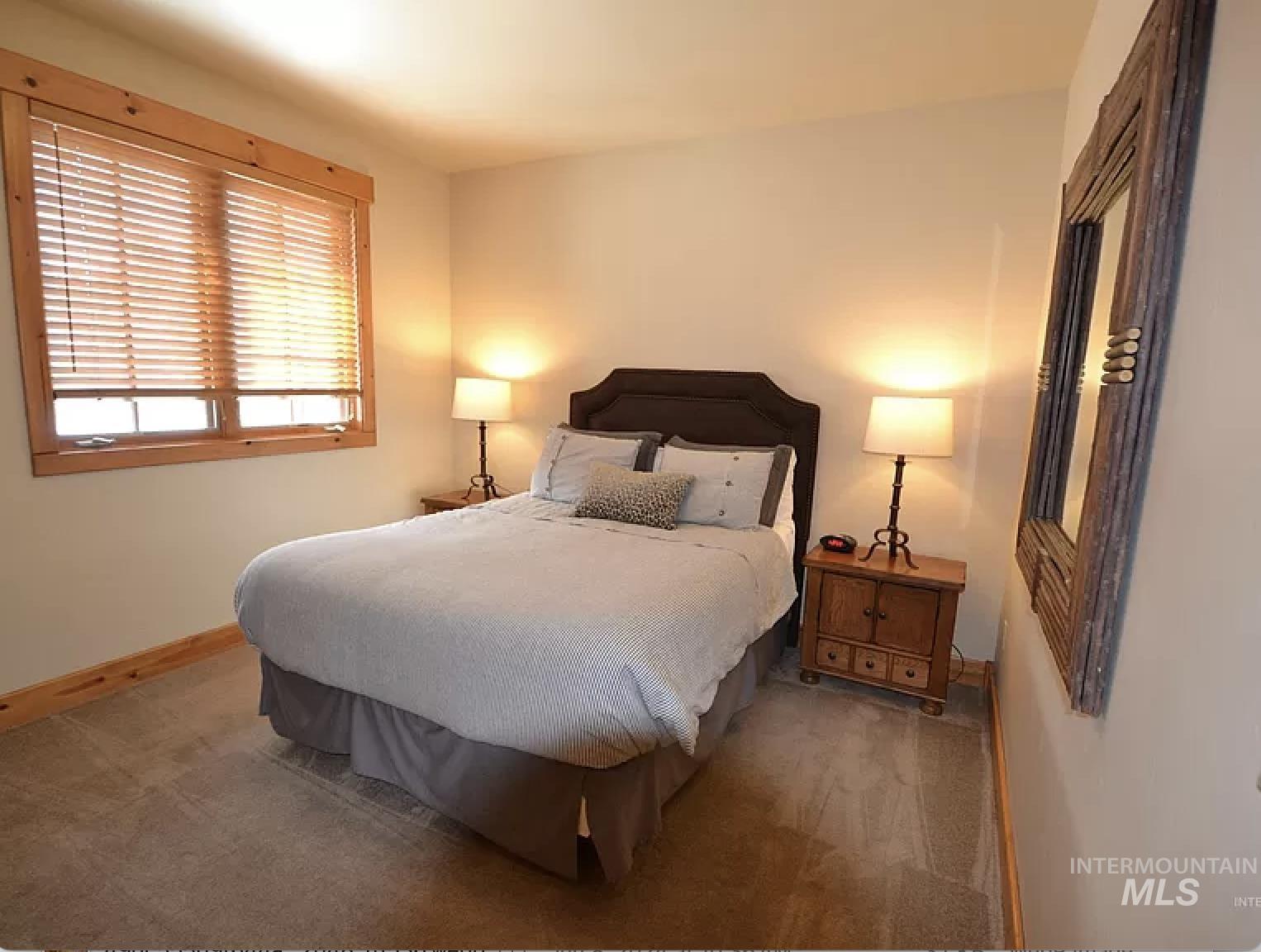 1319 Hearthstone Ct Property Photo 19