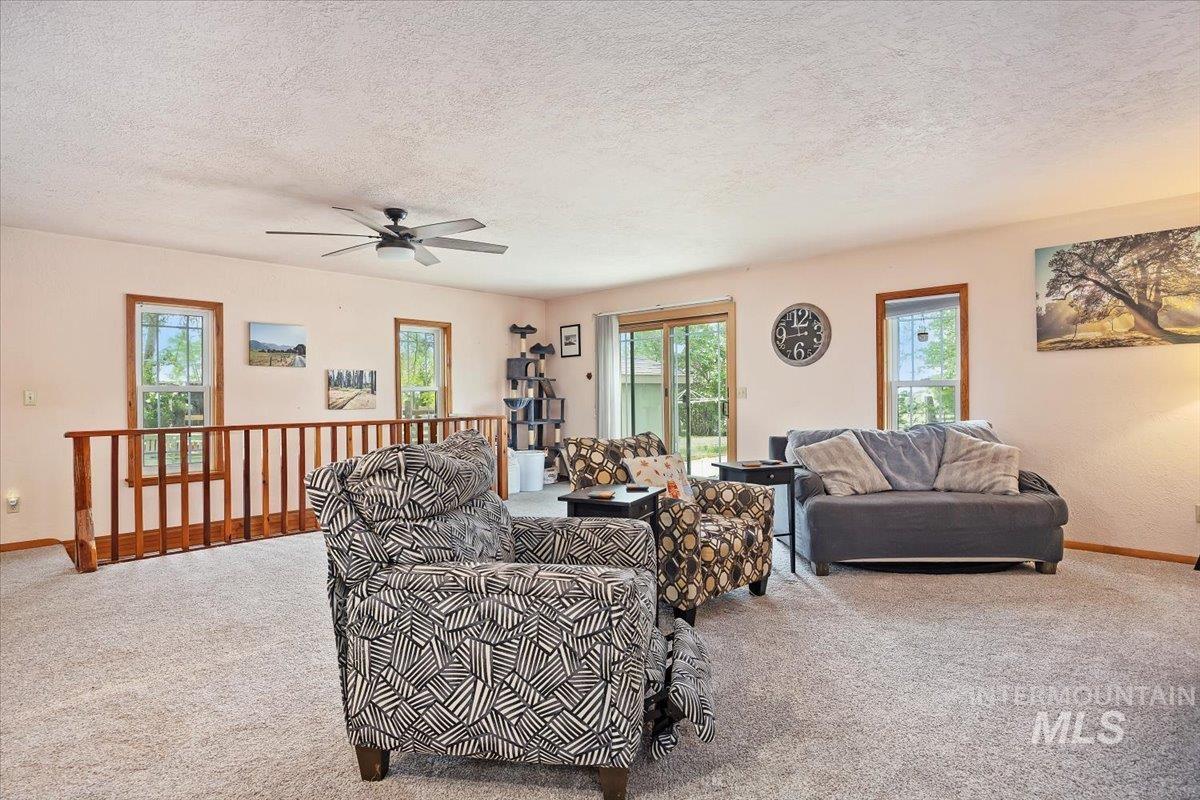 169 W 200 N Property Photo 5