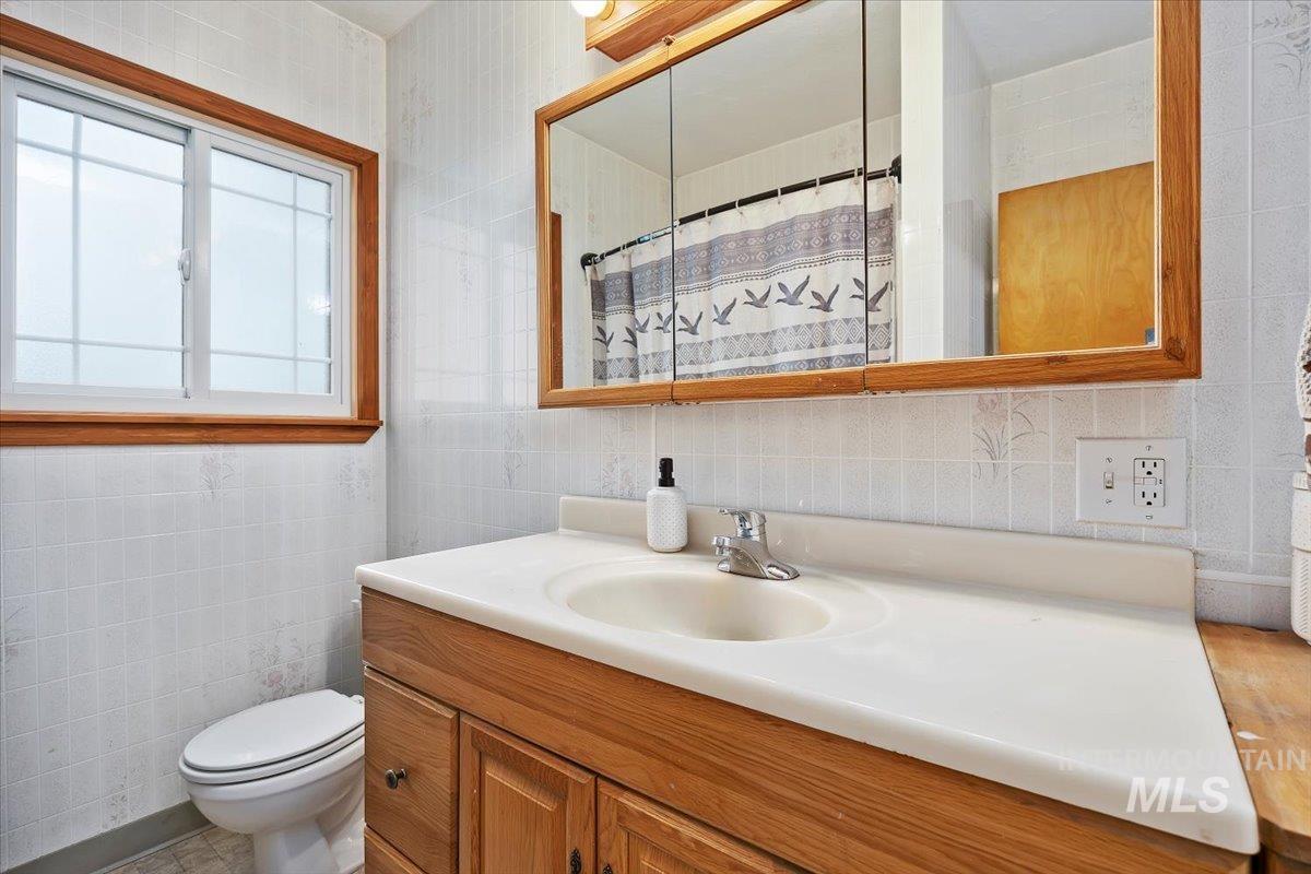 169 W 200 N Property Photo 17