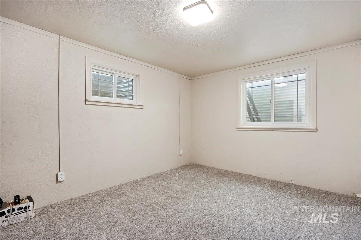 169 W 200 N Property Photo 19