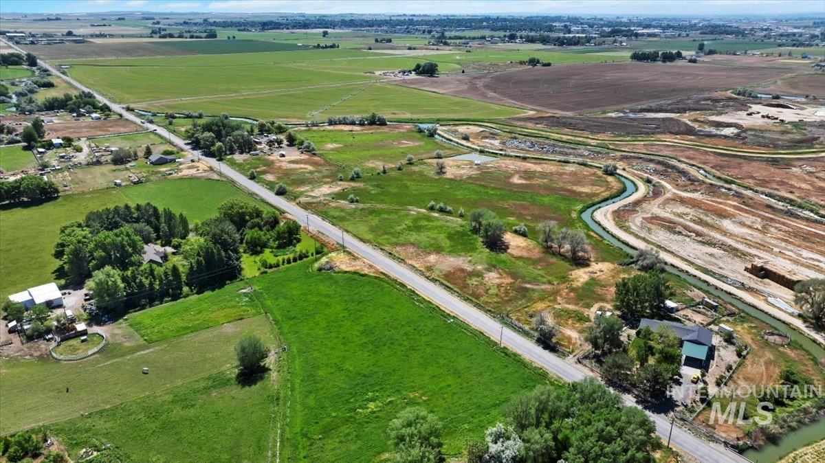 169 W 200 N Property Photo 33