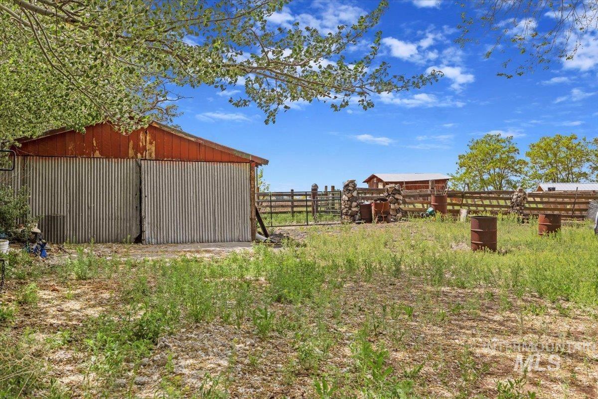 169 W 200 N Property Photo 47